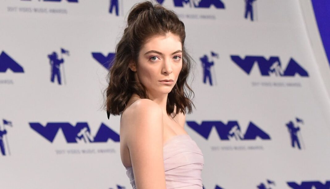 Lorde-hints-at-new-album-release-following-‘Virgin-success.jpg
