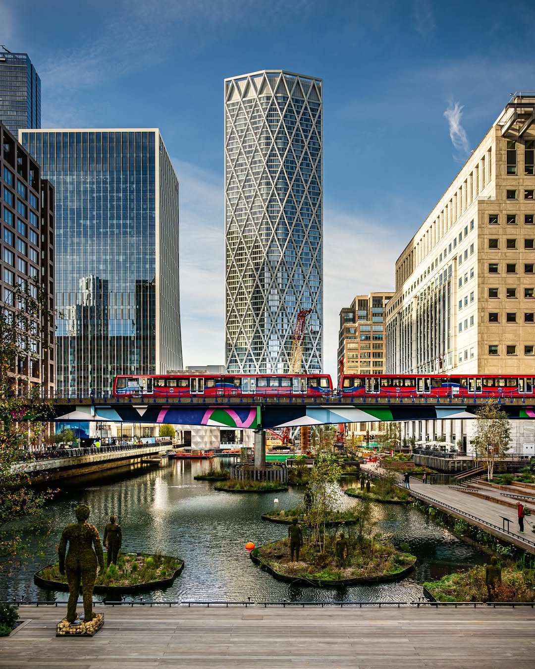 From Harrods to Heathrow: This Royal Family Owns London’s Crown Jewels From Harrods to Heathrow: This Royal Family Owns London’s Crown Jewels