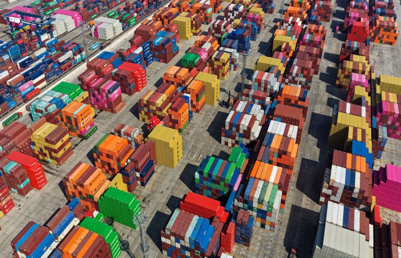 China’s Exports Decline for First Time in Eight Months