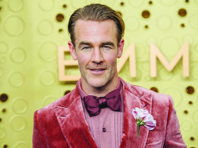 James Van Der Beek, ‘Dawson’s Creek’ star, dies at 48